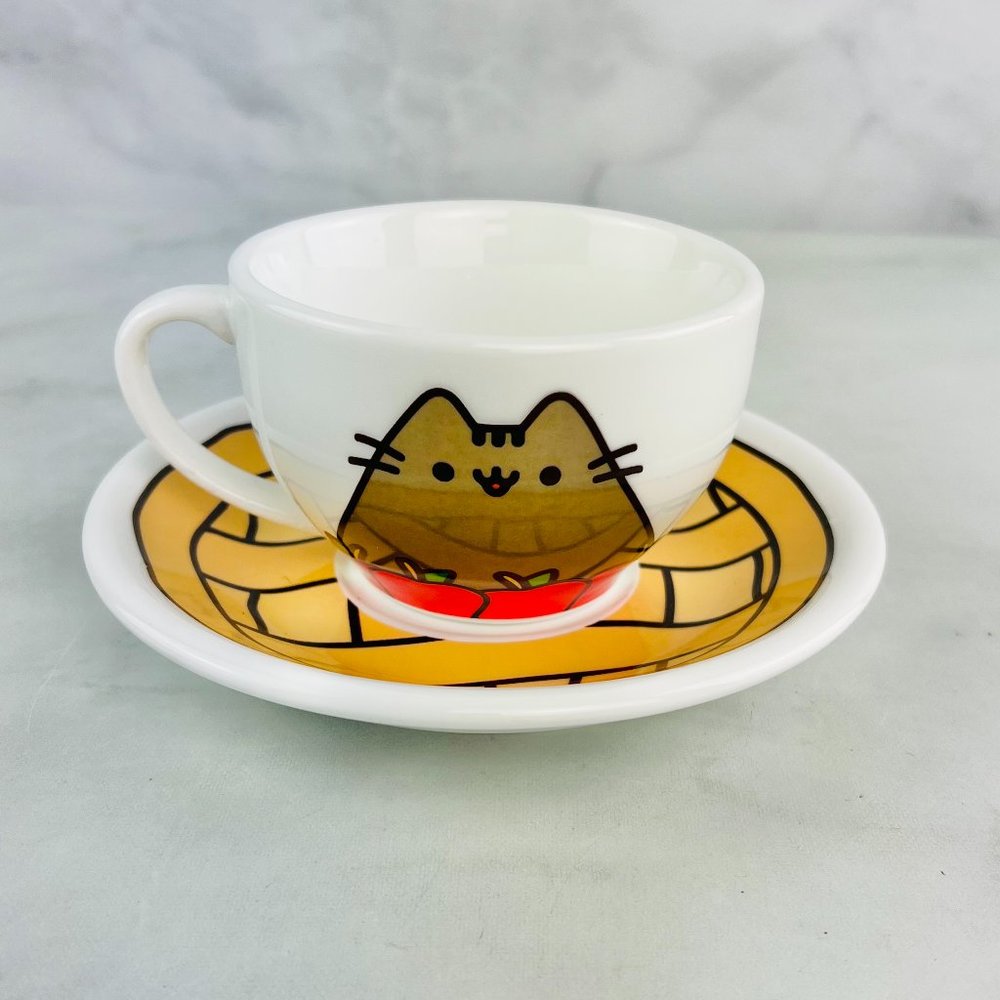 NWOT Pusheen Apple Pie Teacup + Saucer Set